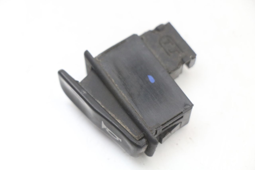 photo de PRZEŁĄCZNIK KLAKSONU SYM FIDDLE 2 50 (2008 - 2013) - Zoom stanu zużycia