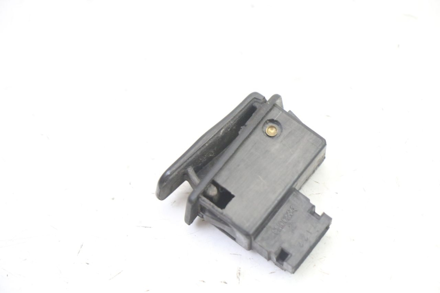 photo de PRZEŁĄCZNIK KLAKSONU SYM FIDDLE 3 III 125 (2014 - 2020) - Zoom stanu zużycia