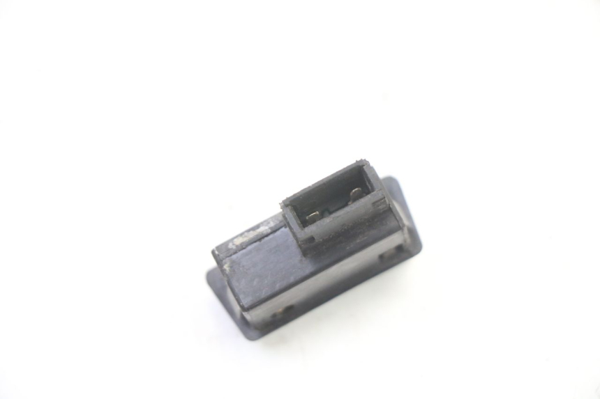 photo de PRZEŁĄCZNIK KLAKSONU SYM FIDDLE 3 III 125 (2014 - 2020) - Inny kąt widzenia