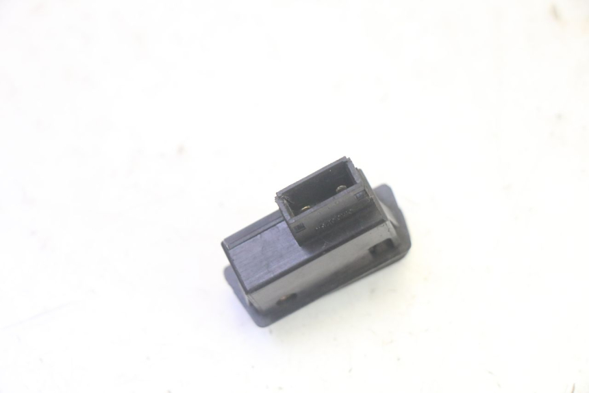 photo de PRZEŁĄCZNIK KLAKSONU SYM FIDDLE 3 III 125 (2014 - 2020) - Inny kąt widzenia