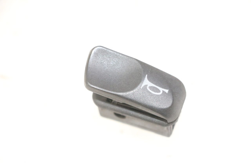 photo de PRZEŁĄCZNIK KLAKSONU PIAGGIO MP3 LT 300 (2010 - 2016) - Widok główny