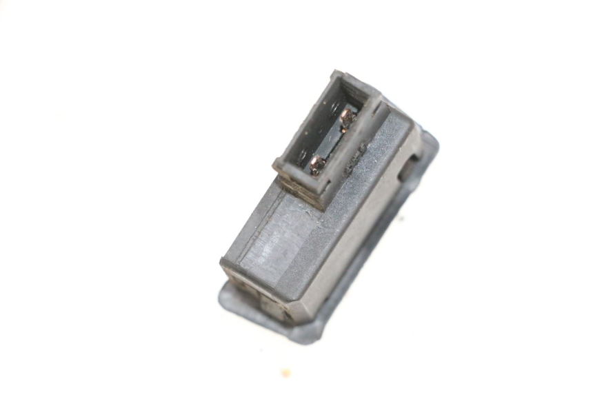 photo de PRZEŁĄCZNIK KLAKSONU YAMAHA NEO'S NEOS 2T 50 (1998 - 2007) - Zoom stanu zużycia