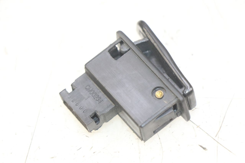 photo de PRZEŁĄCZNIK KLAKSONU SYM ORBIT III 3 4T 50 (2021 - 2025) - Szczegół części