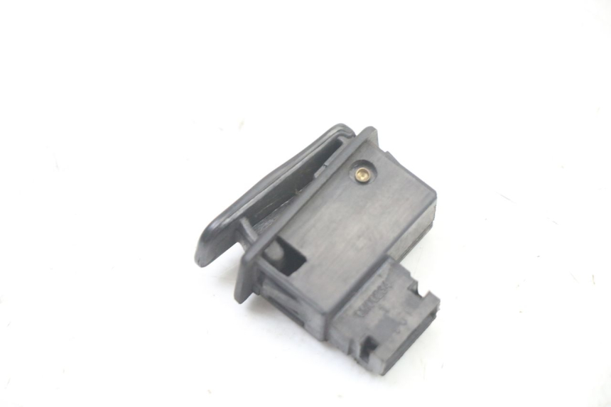 photo de PRZEŁĄCZNIK KLAKSONU SYM ORBIT III 3 4T 50 (2018 - 2021) - Zoom stanu zużycia