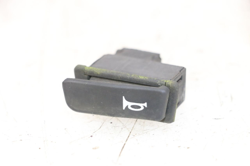 photo de PRZEŁĄCZNIK KLAKSONU SYM ORBIT 2 4T 50 (2008 - 2017) - Widok główny