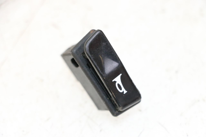 photo de PRZEŁĄCZNIK KLAKSONU SYM ORBIT 2 4T 50 (2008 - 2017) - Widok główny