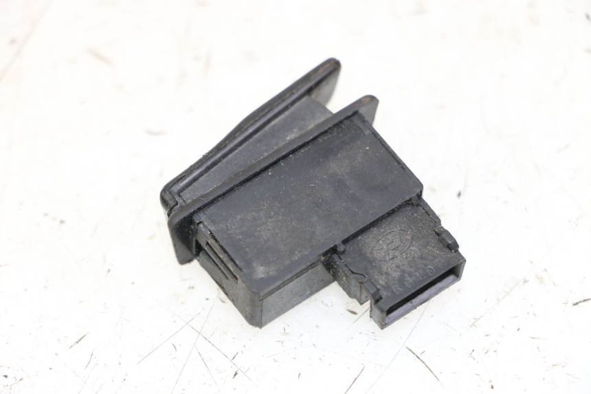 photo de PRZEŁĄCZNIK KLAKSONU SYM ORBIT 2 4T 50 (2008 - 2017) - Zoom stanu zużycia