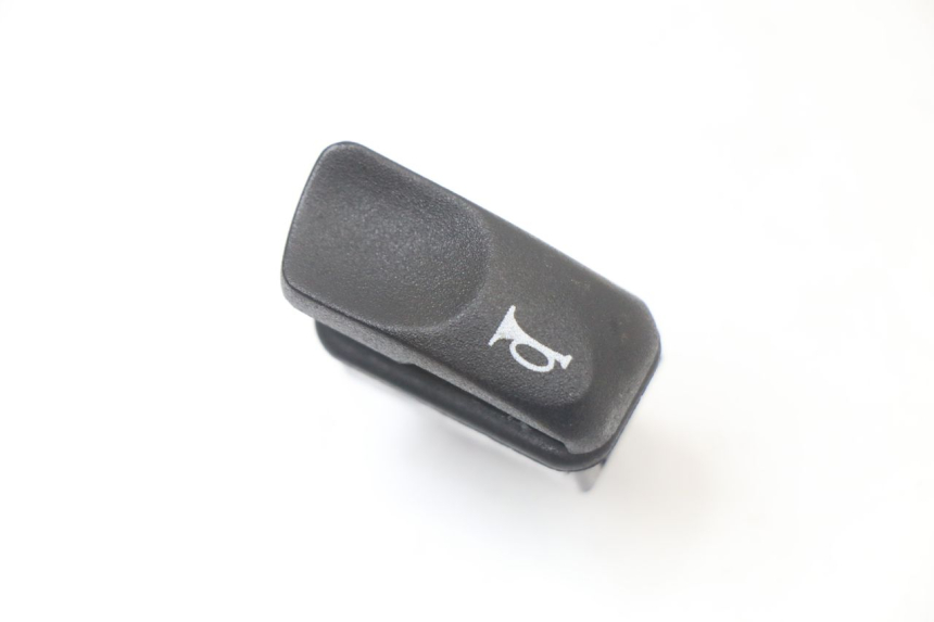 photo de PRZEŁĄCZNIK KLAKSONU PIAGGIO VESPA LX 125 (2005 - 2010) - Szczegół części