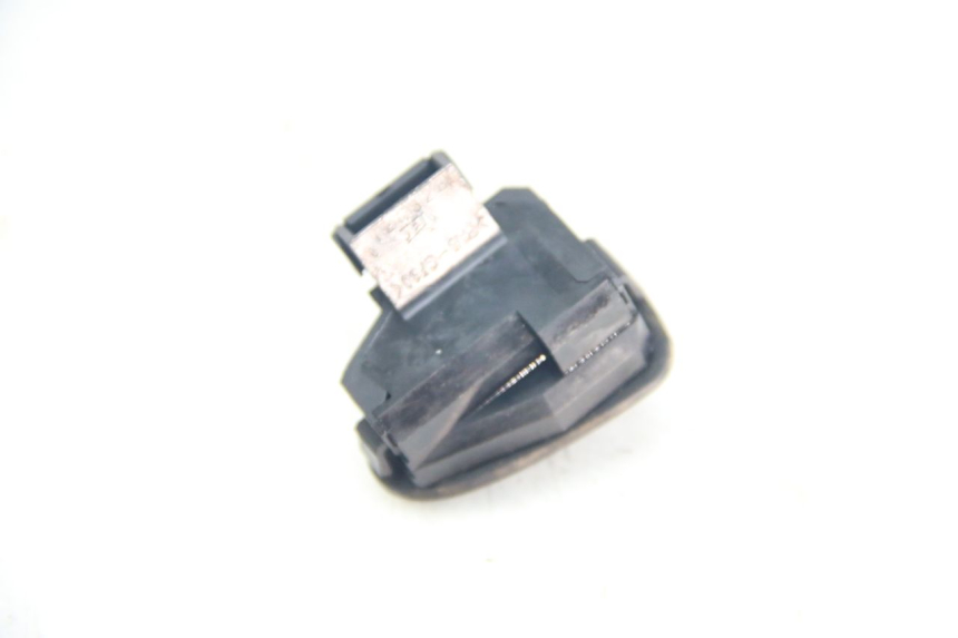 photo de PRZEŁĄCZNIK KLAKSONU HONDA VISION NSC R 50 (2013 - 2015) - Szczegół części