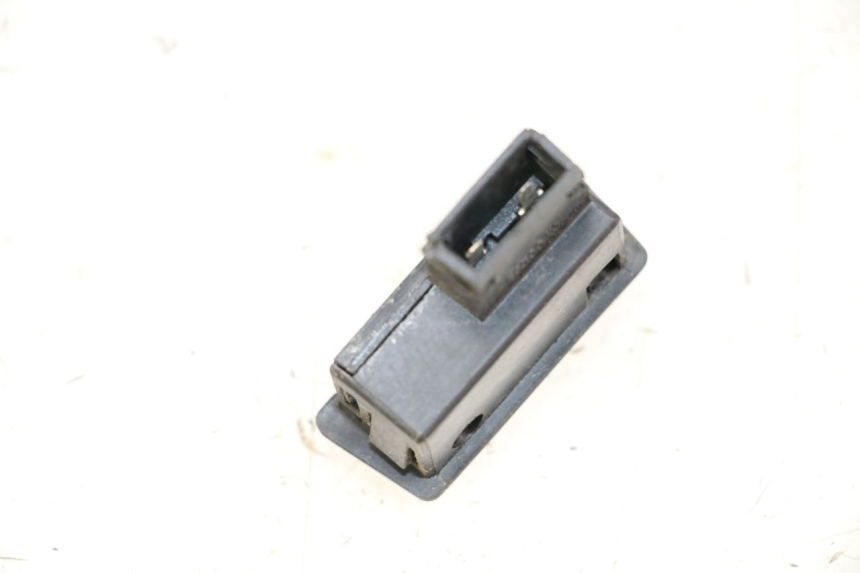 photo de PRZEŁĄCZNIK KLAKSONU SYM X-PRO 4T 50 (2014 - 2021) - Szczegół części