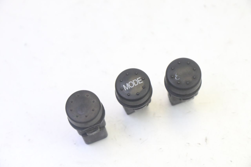 photo de PRZEŁĄCZNIK KIERUNKOWSKAZÓW PIAGGIO MP3 500 (2011 - 2015) - Widok główny