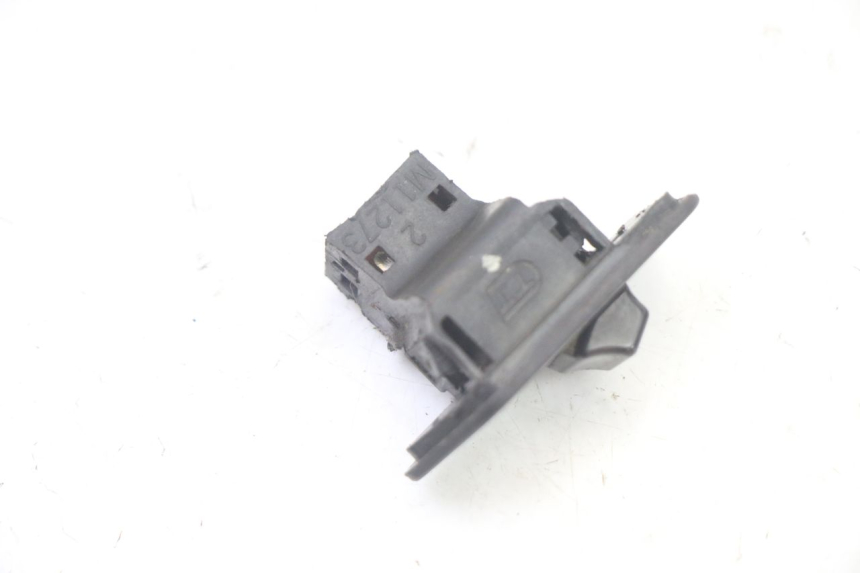 photo de PRZEŁĄCZNIK ŚWIATEŁ SYM FIDDLE 125 (2008 - 2010) - Inny kąt widzenia