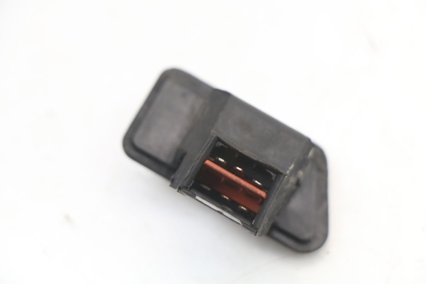 photo de PRZEŁĄCZNIK ŚWIATEŁ SYM ORBIT 50 (2008 - 2010) - Inny kąt widzenia