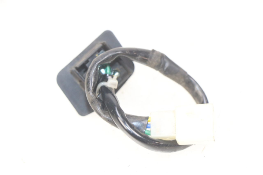 photo de PRZEŁĄCZNIK ŚWIATEŁ DROGOWYCH YAMAHA D'ELIGHT DELIGHT 115 (2013 - 2017) - Zoom stanu zużycia