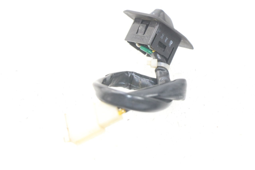 photo de PRZEŁĄCZNIK ŚWIATEŁ DROGOWYCH MBK FLIPPER 115 (2013 - 2017) - Inny kąt widzenia