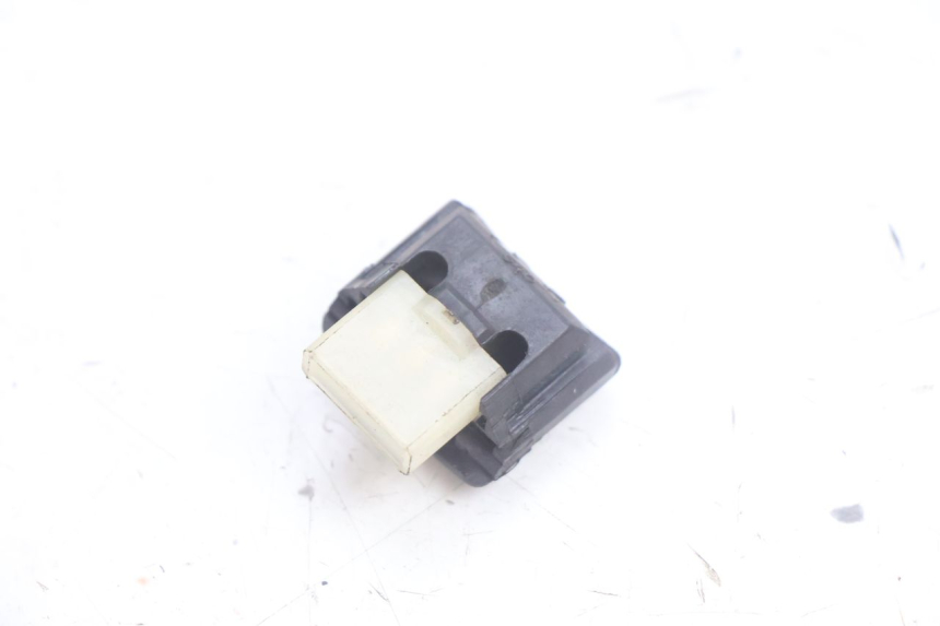 photo de PRZEŁĄCZNIK ŚWIATEŁ DŁUGICH YAMAHA NEO'S NEOS 2T 50 (1998 - 2007) - Zoom stanu zużycia