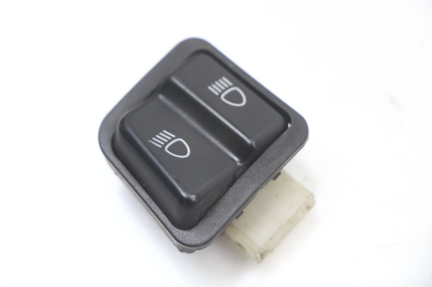 photo de PRZEŁĄCZNIK ŚWIATEŁ DROGOWYCH HONDA NHX LEAD 110 (2008 - 2010) - Widok główny