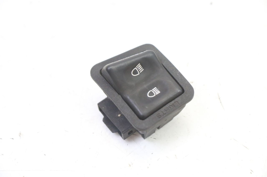 photo de PRZEŁĄCZNIK ŚWIATEŁ DROGOWYCH SYM ORBIT 2 4T 50 (2008 - 2017) - Szczegół części