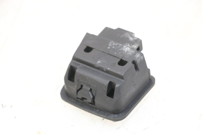 photo de PRZEŁĄCZNIK ŚWIATEŁ DROGOWYCH SYM ORBIT 2 4T 50 (2008 - 2017) - Szczegół części