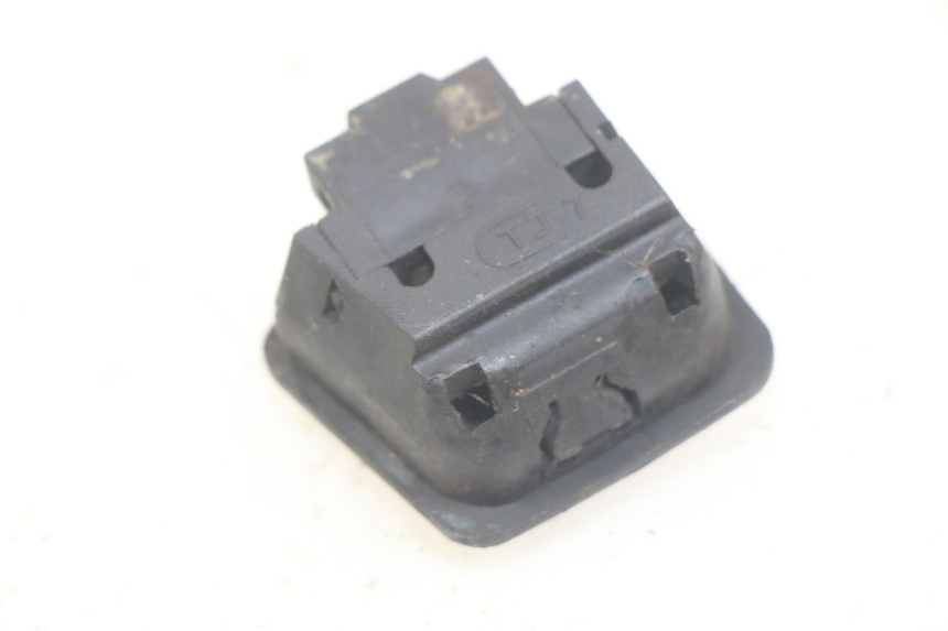 photo de PRZEŁĄCZNIK ŚWIATEŁ DROGOWYCH PEUGEOT TWEET 4T 50 (2018 - 2022) - Zoom stanu zużycia