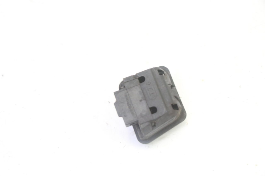 photo de PRZEŁĄCZNIK ŚWIATEŁ DROGOWYCH PEUGEOT TWEET 4T 50 (2018 - 2022) - Inny kąt widzenia