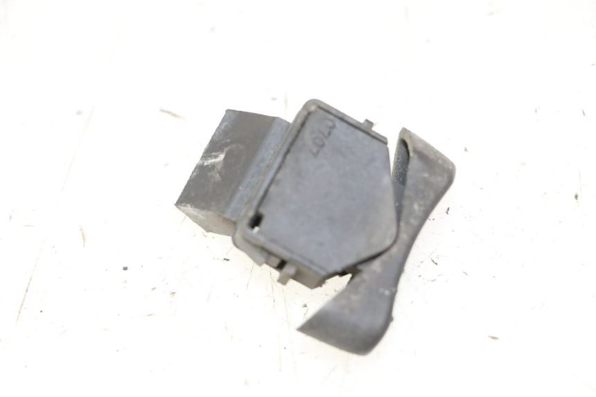 photo de PRZEŁĄCZNIK ŚWIATEŁ DROGOWYCH PIAGGIO VESPA S 2T 50 (2007 - 2014) - Szczegół części