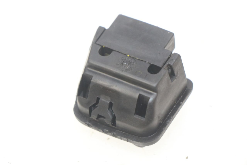 photo de PRZEŁĄCZNIK ŚWIATEŁ DROGOWYCH PIAGGIO ZIP 4T 50 (2018 - 2020) - Szczegół części