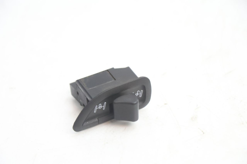 photo de PRZEŁĄCZNIK ROLL LOCK PIAGGIO MP3 LT 400 (2007 - 2012) - Widok główny
