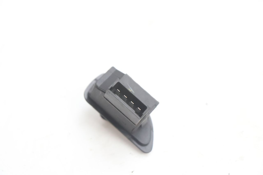photo de PRZEŁĄCZNIK ROLL LOCK PIAGGIO MP3 LT 400 (2007 - 2012) - Inny kąt widzenia