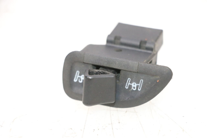 photo de PRZEŁĄCZNIK ROLL LOCK PIAGGIO MP3 RL 250 (2006 - 2010) - Widok główny