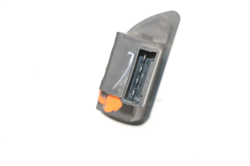 photo de PRZEŁĄCZNIK ROLL LOCK PIAGGIO MP3 RL 250 (2006 - 2010) - Szczegół części