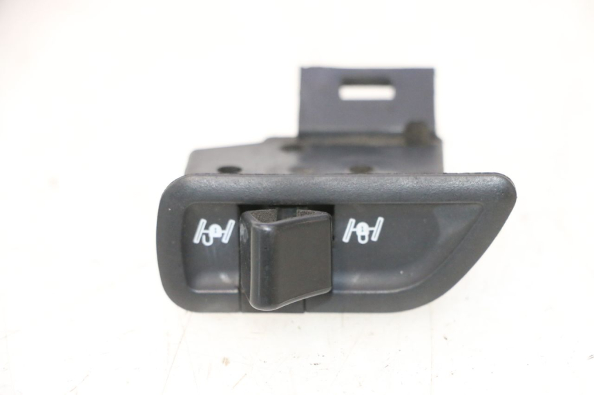 photo de PRZEŁĄCZNIK ROLL LOCK PIAGGIO MP3 500 (2016 - 2018) - Widok główny