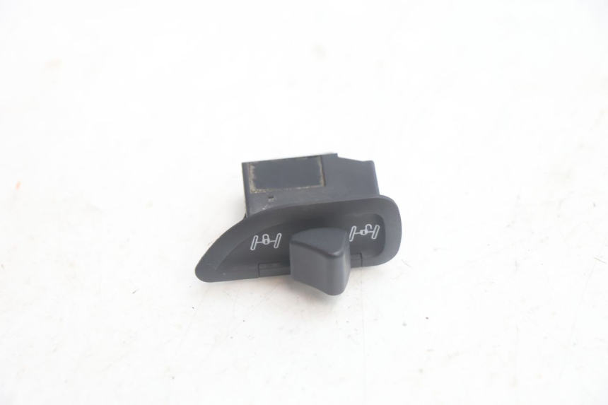 photo de PRZEŁĄCZNIK ROLL LOCK PIAGGIO MP3 125 (2006 - 2014) - Szczegół części