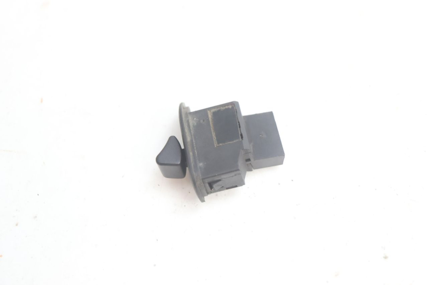 photo de PRZEŁĄCZNIK ROLL LOCK PIAGGIO MP3 125 (2006 - 2014) - Zoom stanu zużycia