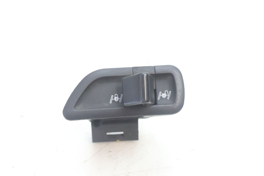 photo de PRZEŁĄCZNIK ROLL LOCK PIAGGIO MP3 500 (2016 - 2018) - Widok główny