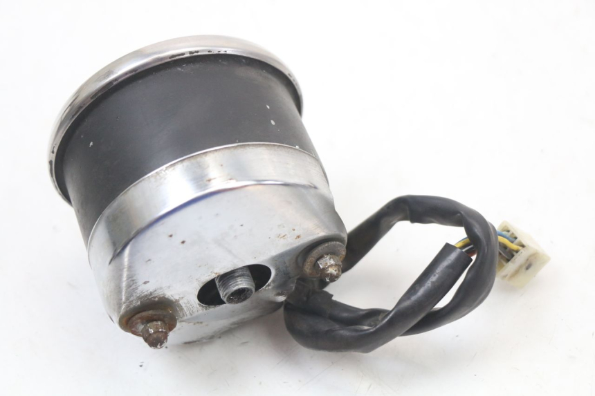 photo de OBROTOMIERZ SUZUKI GN 125 (1997 - 2000) - Zoom stanu zużycia