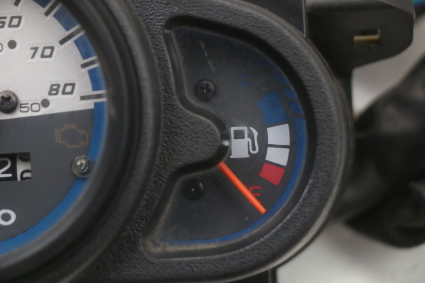 photo de LICZNIK KYMCO AGILITY 4T 50 (2018 - 2022) - Zbliżenie techniczne