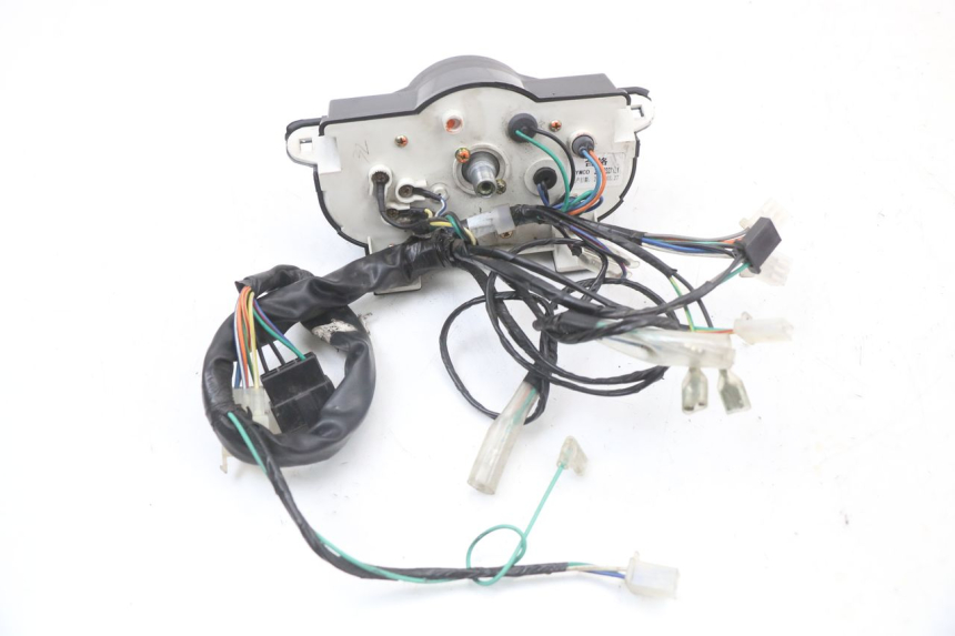 photo de LICZNIK KYMCO AGILITY 4T 50 (2018 - 2022) - Punkty mocowania