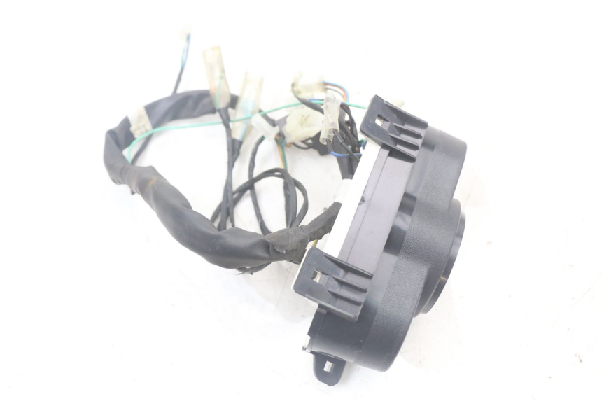 photo de LICZNIK KYMCO AGILITY 4T 50 (2018 - 2022) - Punkty mocowania