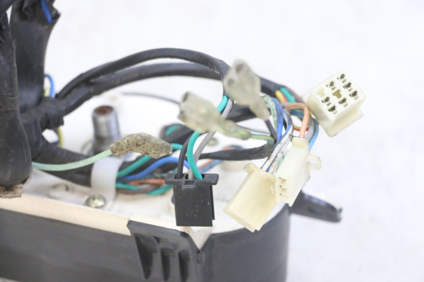 photo de LICZNIK KYMCO AGILITY 4T 50 (2005 - 2018) - Stan powierzchni