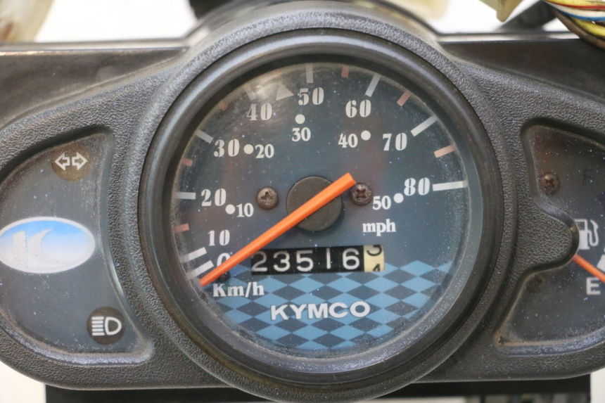 photo de LICZNIK KYMCO AGILITY 4T 50 (2005 - 2018) - Szczegóły charakterystyczne