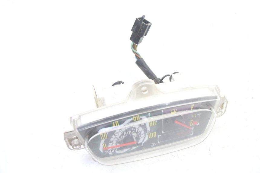 photo de LICZNIK MBK BOOSTER NEXT GENERATION 50 (1995 - 1998) - Inny kąt widzenia