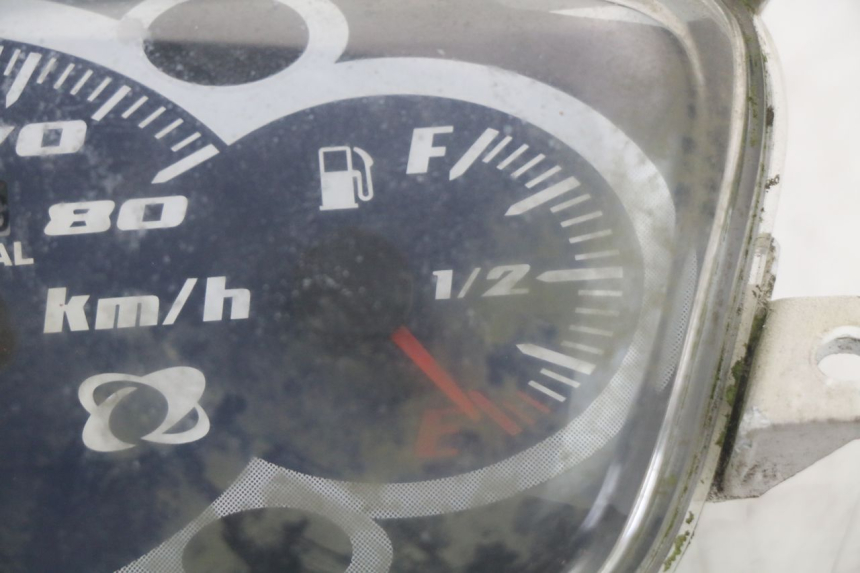 photo de LICZNIK MBK BOOSTER SPIRIT 50 (2004 - 2017) - Inny kąt widzenia