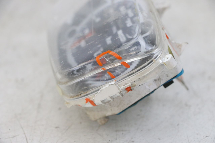 photo de LICZNIK MBK BOOSTER SPIRIT 50 (2004 - 2017) - Widok z bliska