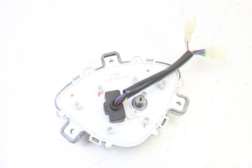 photo de LICZNIK MOTRON BREEZY 4T 50 (2021 - 2025) - Zbliżenie techniczne