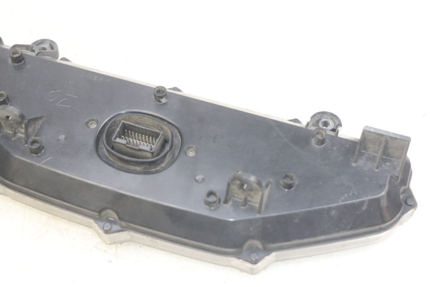 photo de LICZNIK SUZUKI BURGMAN 650 (2002 - 2004) - Zoom stanu zużycia