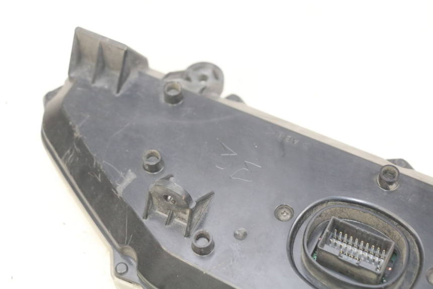 photo de LICZNIK SUZUKI BURGMAN 650 (2002 - 2004) - Inny kąt widzenia