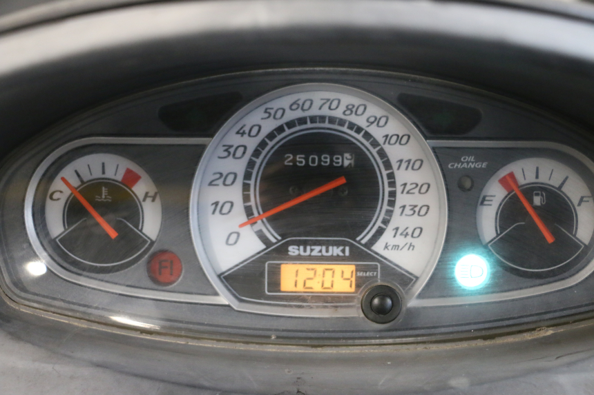 photo de LICZNIK SUZUKI BURGMAN 125 (2007 - 2014) - Punkty mocowania