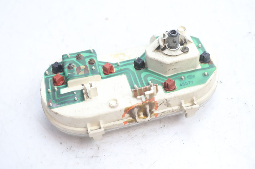 photo de LICZNIK PEUGEOT BUXY 50 (1993 - 1998) - Punkty mocowania