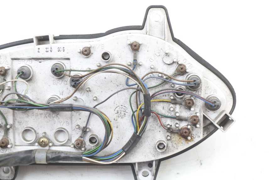 photo de LICZNIK BMW C1 125 (2000 - 2003) - Oznaczenia i referencje